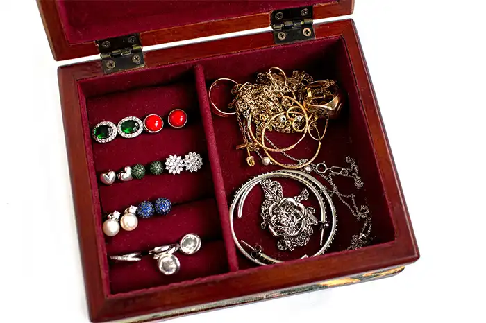 How to Take Care of Sterling Silver Jewellery